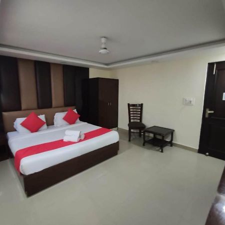 Hotel City Lite Near Igi Airport New Delhi Bagian luar foto