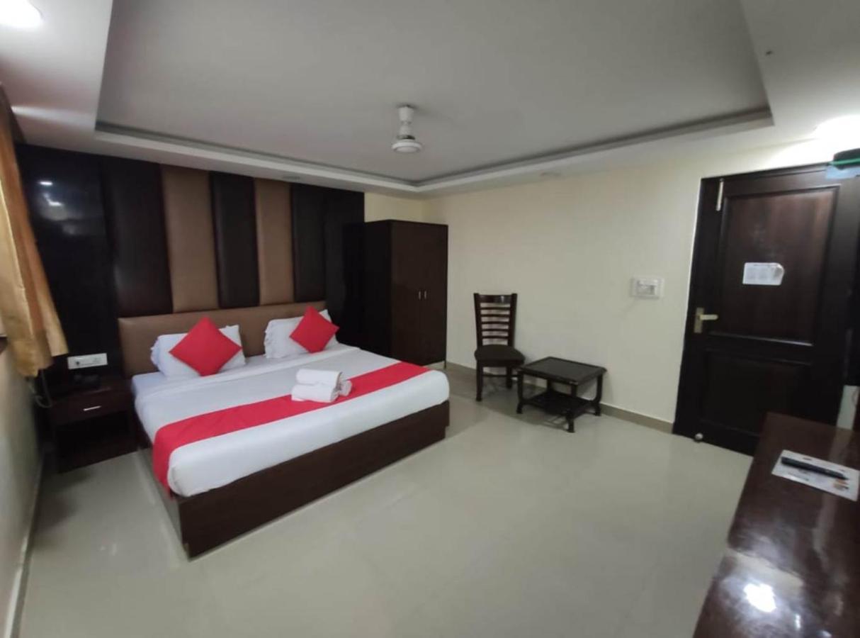 Hotel City Lite Near Igi Airport New Delhi Bagian luar foto